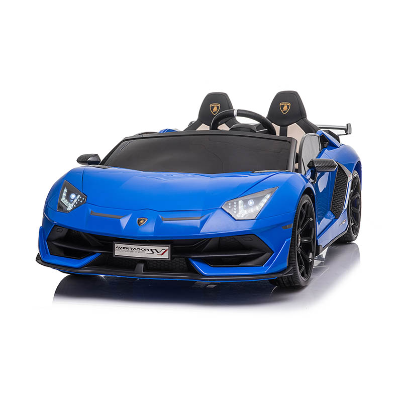 Ô tô điện trẻ em Xe bốn bánh đi trên ô tô